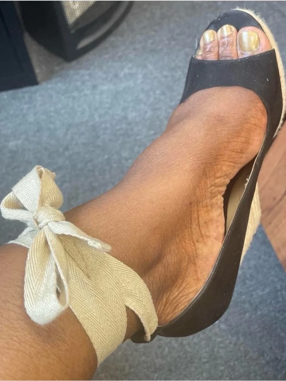 Jessica Simpson Black Espadrille Peep-Toe Slingbacks with Cream Tie